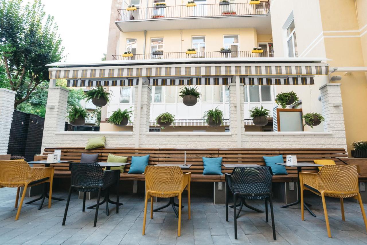 Discovery Hotel Lviv Exterior foto