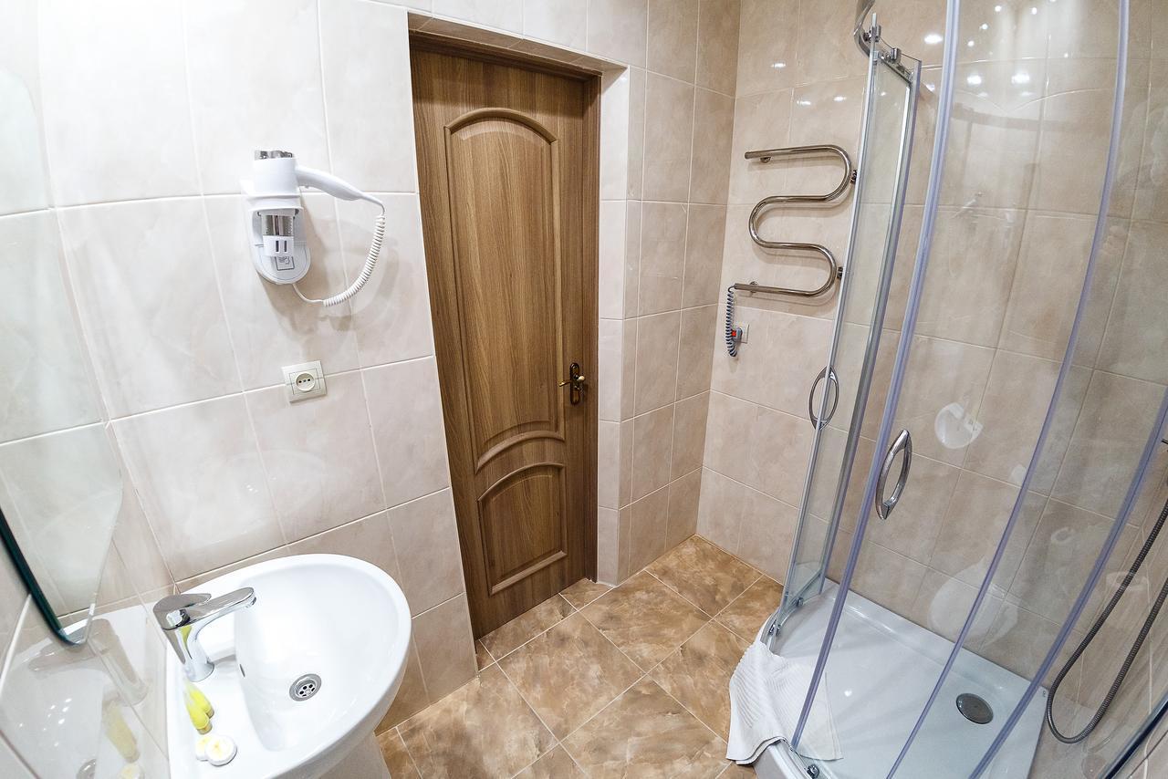 Discovery Hotel Lviv Exterior foto